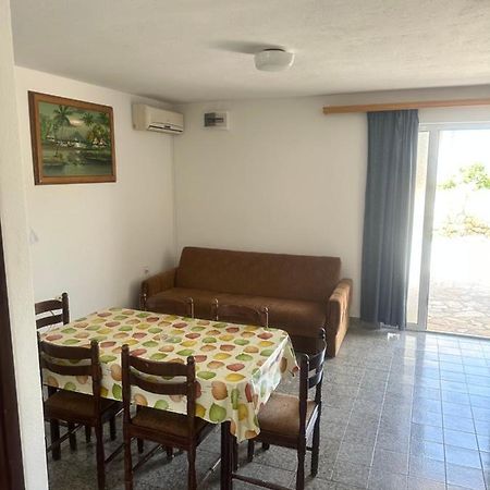 Apartmani Marko 诺瓦利娅 外观 照片