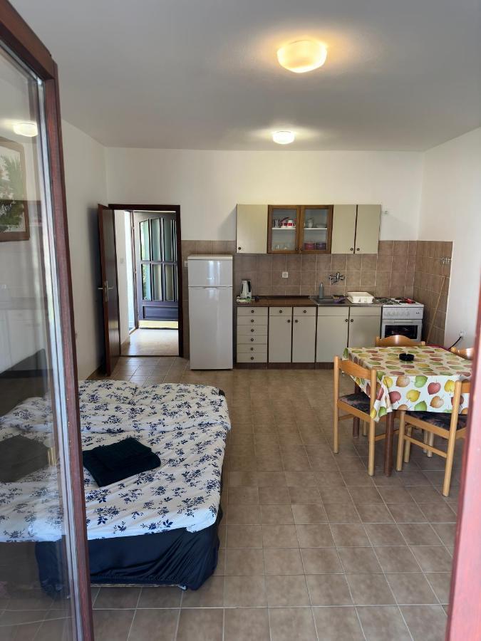 Apartmani Marko 诺瓦利娅 外观 照片