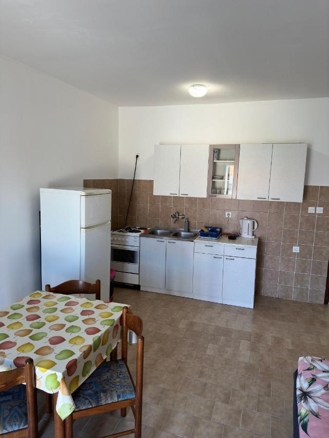 Apartmani Marko 诺瓦利娅 外观 照片