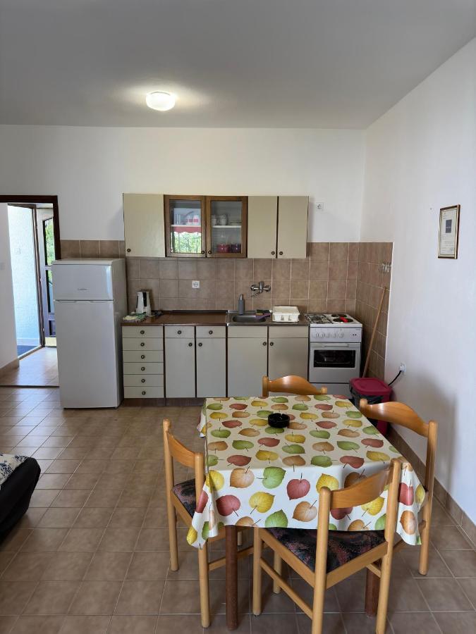 Apartmani Marko 诺瓦利娅 外观 照片