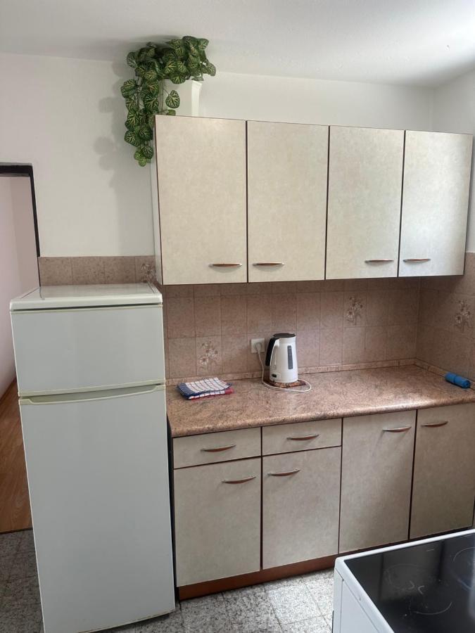 Apartmani Marko 诺瓦利娅 外观 照片